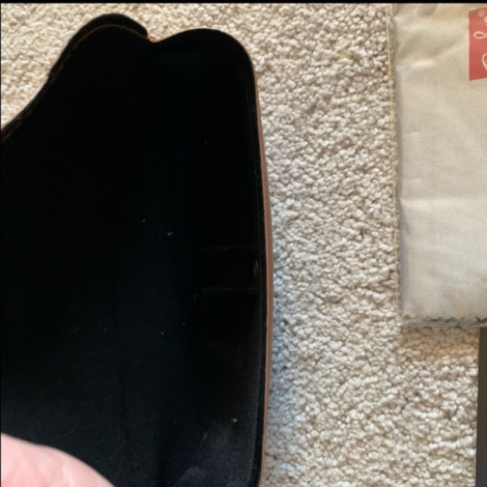 Ray-Ban Sunglass Case and Microfiber Lens Cloth - BRAND NEW! - Picture 5 of 9
